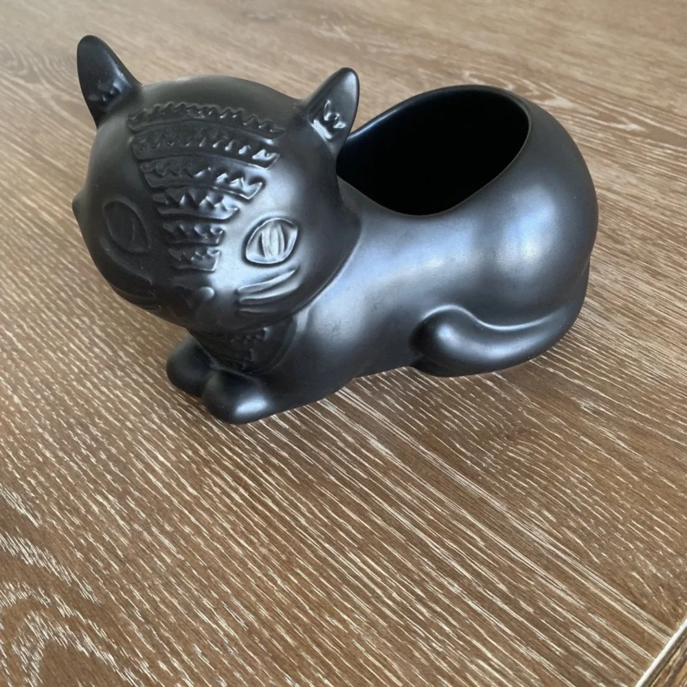 Target Cat Halloween Black Decor From 2014 Cat Kitschy Planter Desk Decoration
